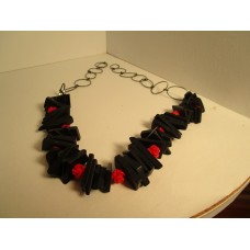 black onyx with rose stone